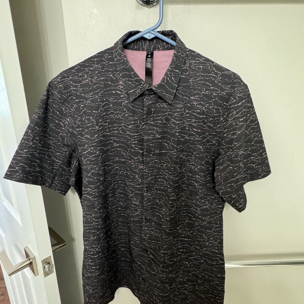 Airing Easy Short Sleeve Shirt
Ventlight Mesh - Lululemon